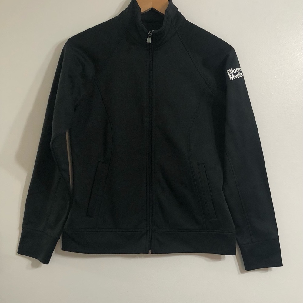 Women’s sweater  jacket smock neck zip up four pockets black. S/P